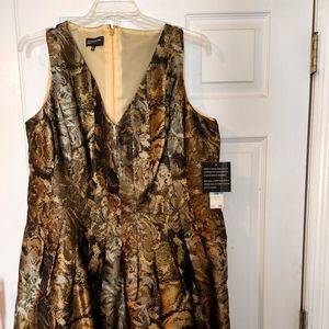 Black & Gold sleeveless Party Dress size 20